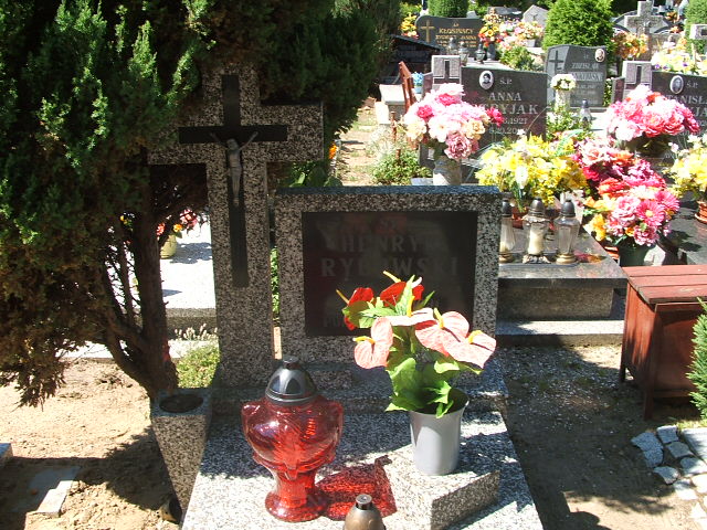 Grób Henryk Rybowski