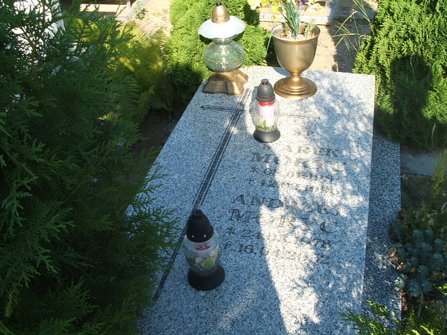 Grób Andrzej Moryc
