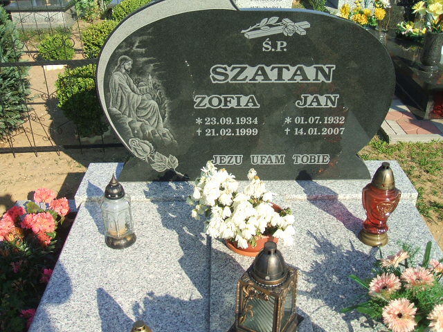 Grób Zofia Szatan