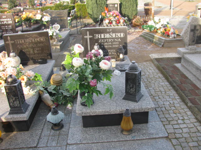 Grób Jerzy Pieńko